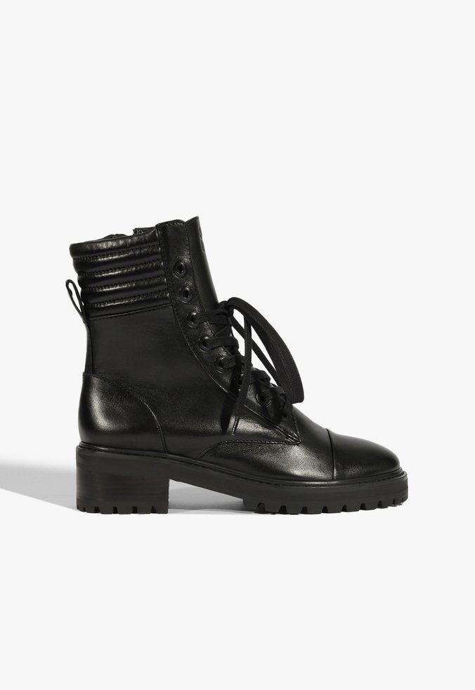 Coturno Couro Preto