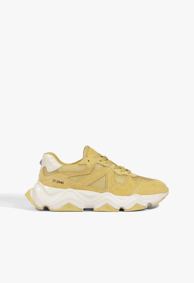 Tênis ST 2940 Camurça Amarelo