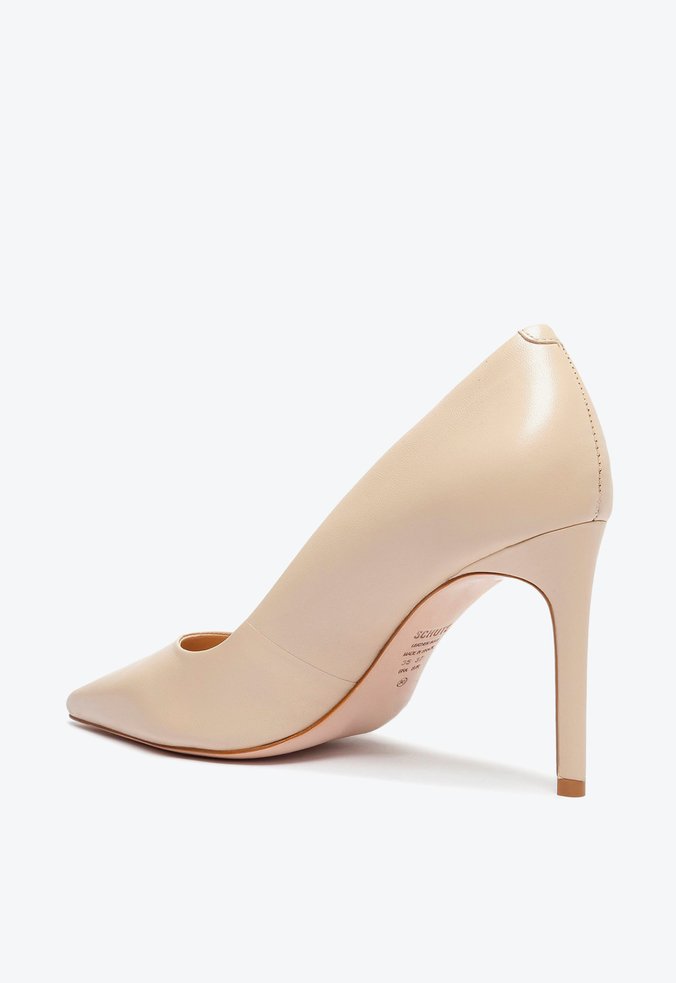 Sapato Scarpin Salto Alto Couro Verniz Bege Sapato Scarpin Salto Alto Couro Verniz Bege