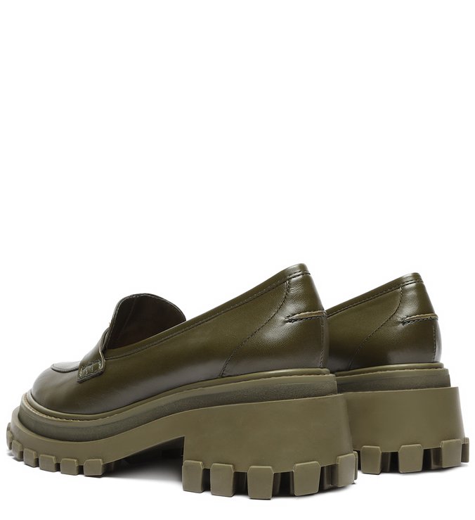 Sapato Mocassim Tratorado Couro Triangle Verde-Militar Sapato Mocassim Tratorado Couro Triangle Verde-Militar