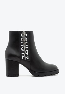 Bota Tratorada S-Maressa Schutz Logo Couro Preto