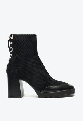 Bota Salto Bloco Knit Preta