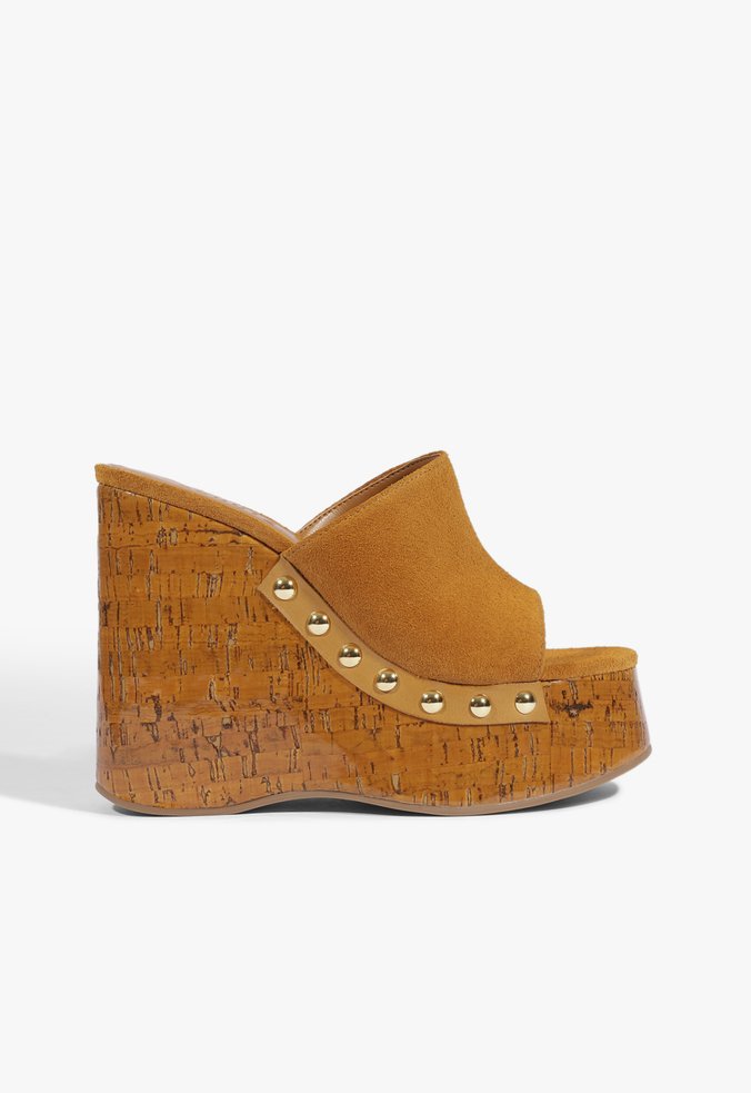 Sandália Dalle Studs Couro Amarela