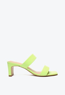 Sandália Mule Salto Couro Verde Neon