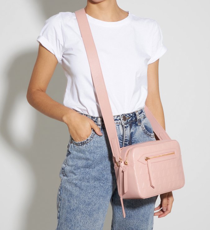 Crossbody lili triangle rose outlet