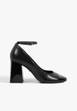Dorothy Casual High Block Preto