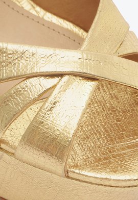 Sandália Keefa Couro Metalizada Dourada