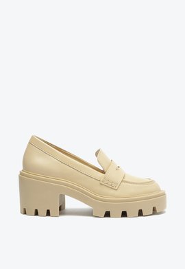 Mocassim Viola Tractor Couro Bege