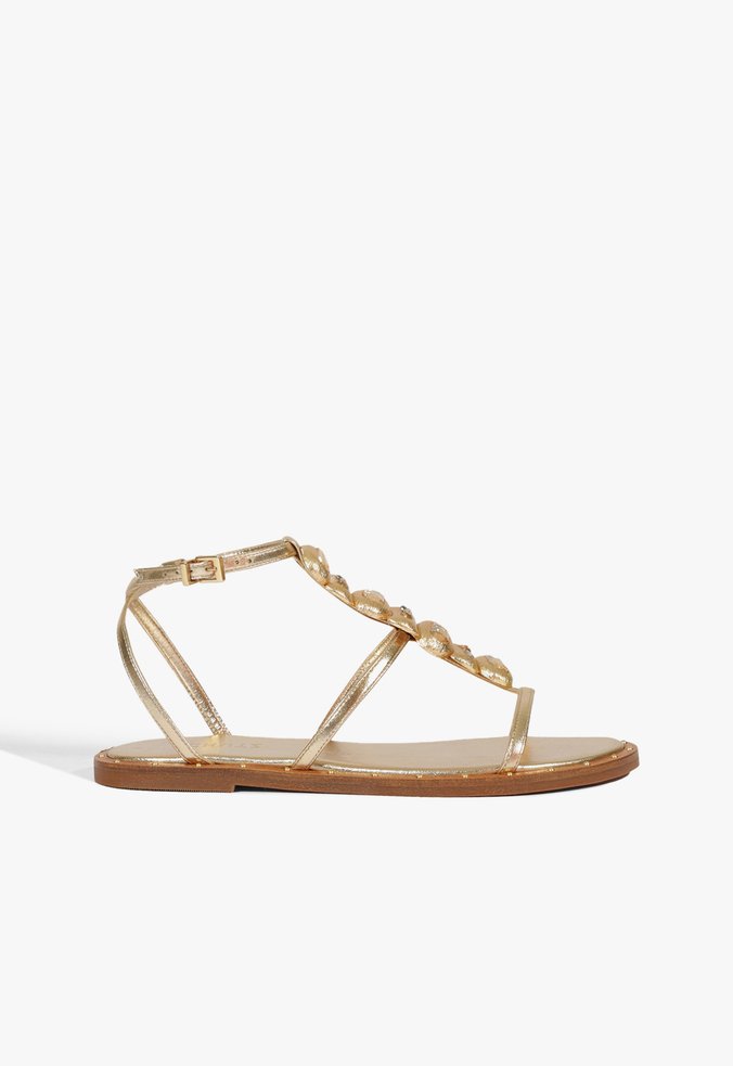 Sandália Rasteira Couro Tachas Dourada