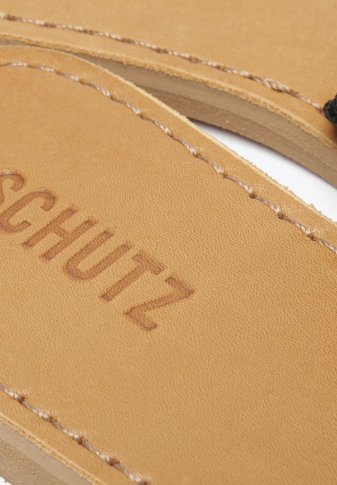 Sandália Slide Tecido Trama Schutz Preta Sandália Slide Tecido Trama Schutz Preta