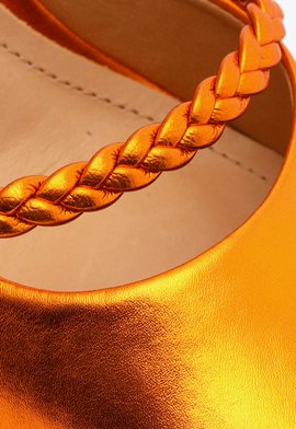 Sapato Scarpin Lunah Amarração Metalizado Laranja