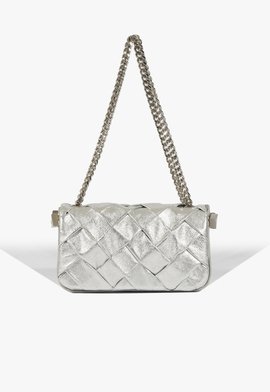 Bolsa Weave Couro Prateada