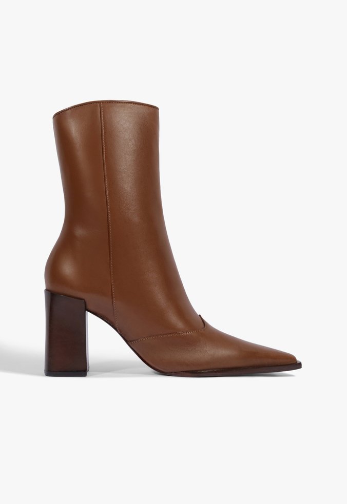 Bota Raffaela Couro Marrom