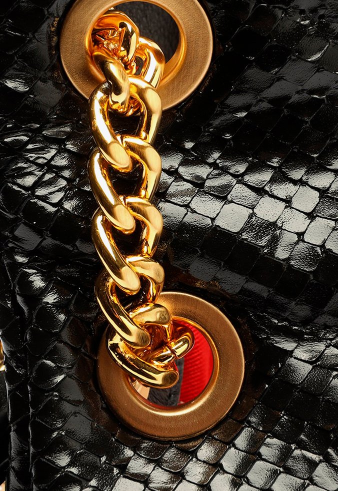 Bolsa Tiracolo Média Panther Couro Snake Preta Bolsa Tiracolo Média Panther Couro Snake Preta