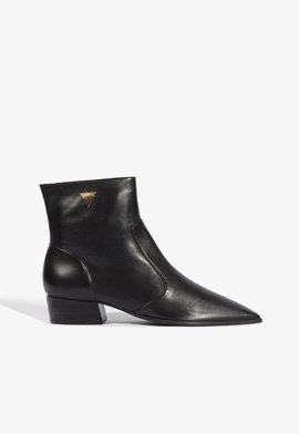 Bota July Couro Preta