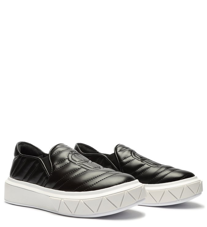 Tênis Slip On Couro Preto Tênis Slip On Couro Preto