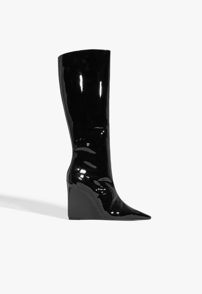 Bota Cano Alto Anabela Preta