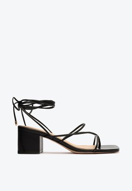 SANDALIA SALTO BLOCO COURO PRETO