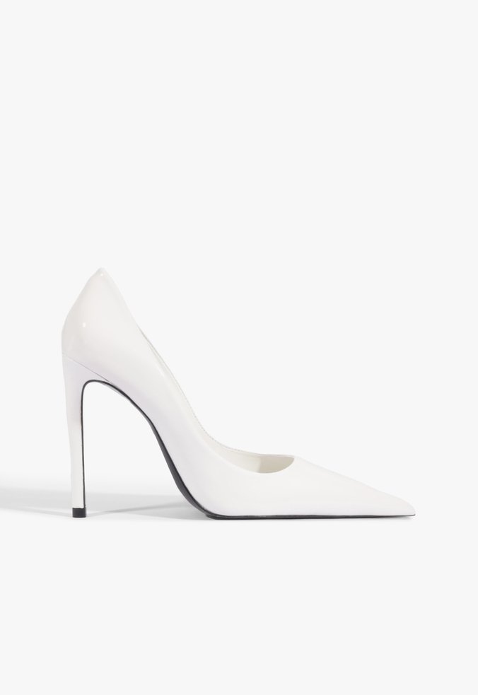 Scarpin Clara Bico Fino Couro Branca