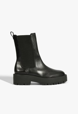 Bota Chelsea Couro Preta 
