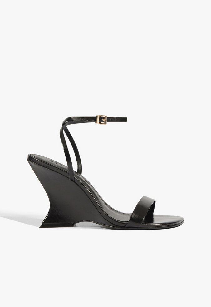 Sandália Anabela Siena Couro Preto