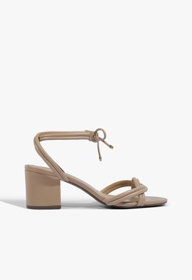 sandália Block Heel Strings Nude