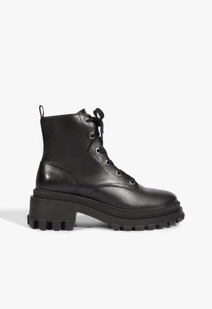 Bota Coturno Tratorado Couro Preto