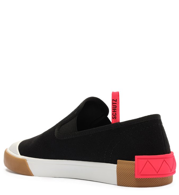 Slip on deals schutz preto