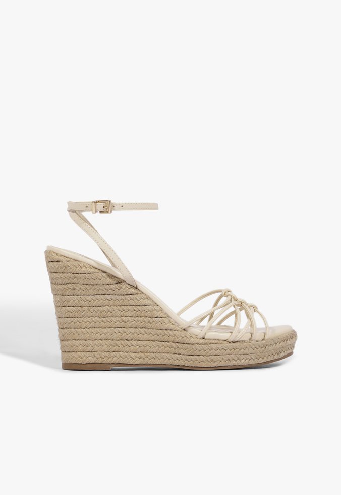 Sandália Anabela Plataforma Palha e Off White