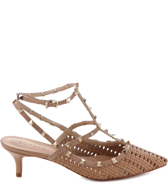 Scarpin Tressê Tachas Light Wood