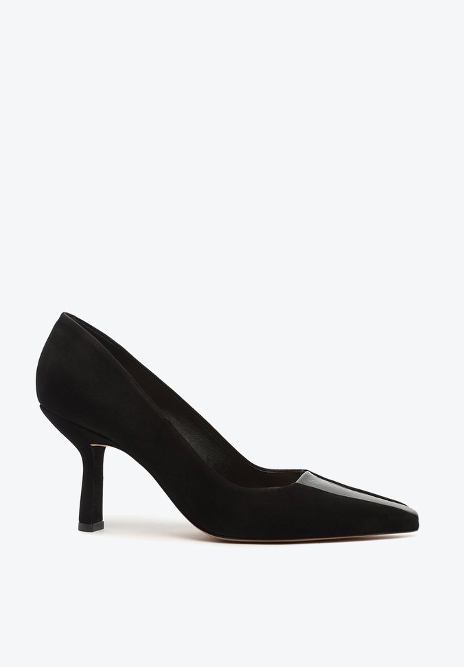 Sapato Scarpin Salto Fino Médio Verniz Preto