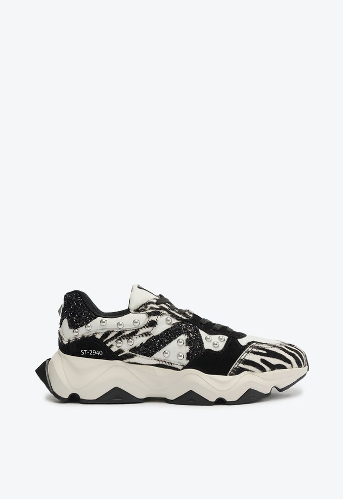 Tênis ST 2940 Bege e Preto
