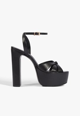 Sandália Carmen Platform Couro Preta