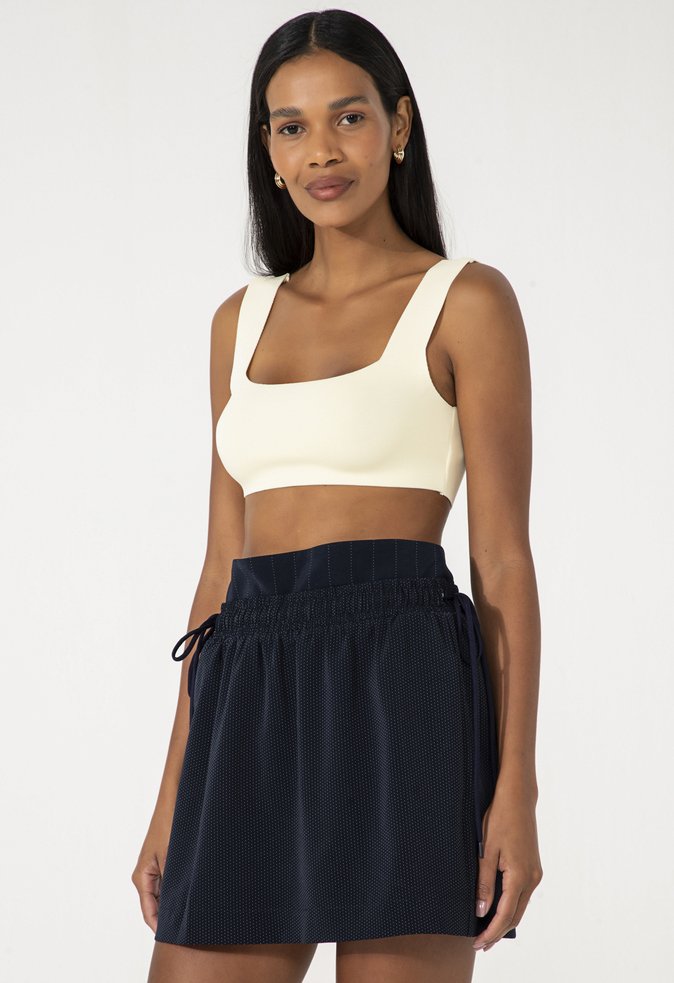 Top Ana Cropped Bege