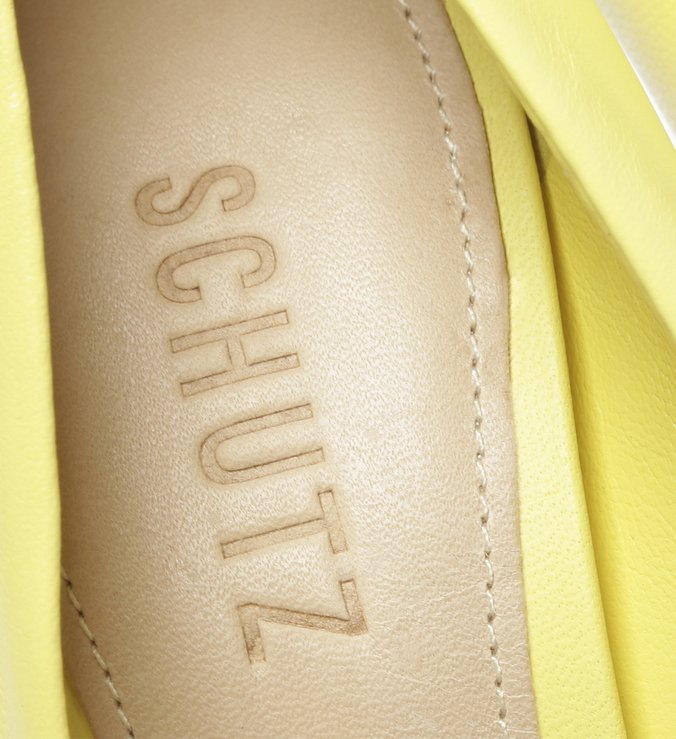 Sapato Scarpin Amarelo Couro Salto Alto Sapato Scarpin Amarelo Couro Salto Alto