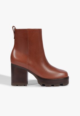 Bota 240 Couro Marrom