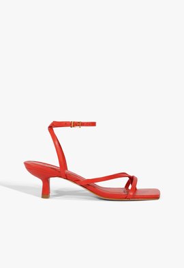Sandália Bold II Salto Fino Baixo Couro Vermelha