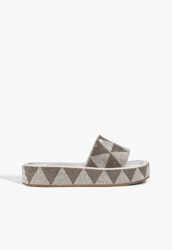 Papete Flatform Bico Quadrado Strass Prata