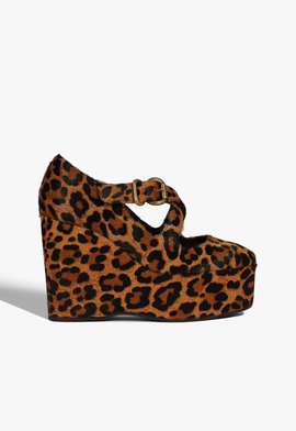 Scarpin Plataforma Myriam Couro Animal Print