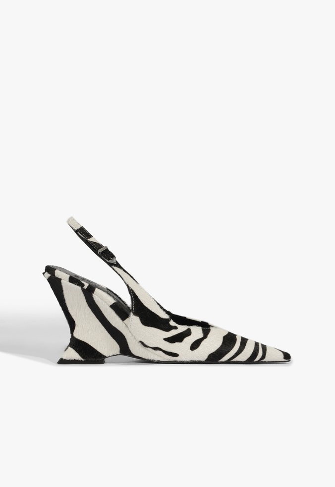 Scarpin Slingback Siena Couro Animal Print