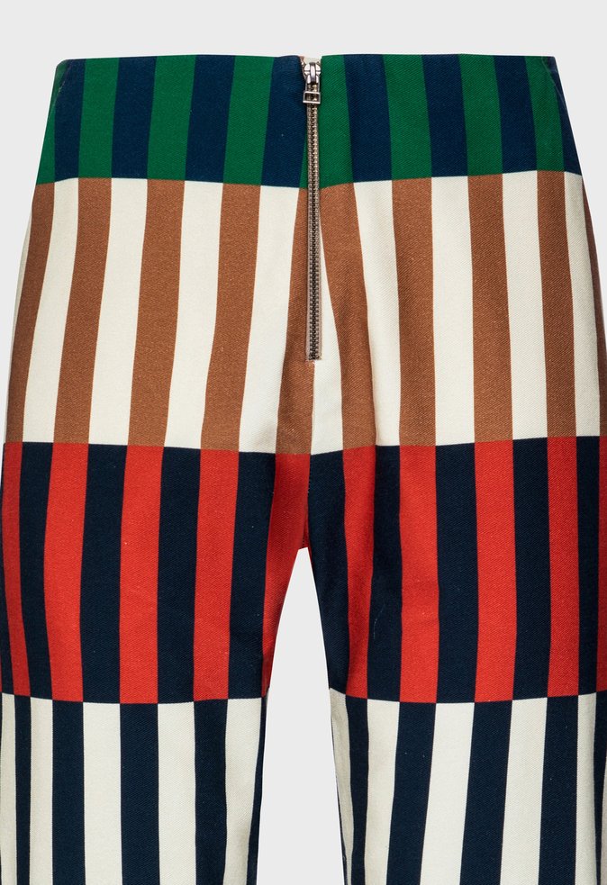 Calça Reta Augusta Sarja Klee Calça Reta Augusta Sarja Klee
