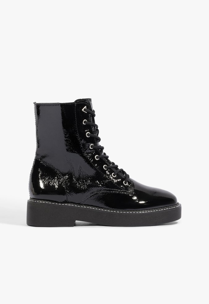 Bota Coturno Bold Verniz Preta