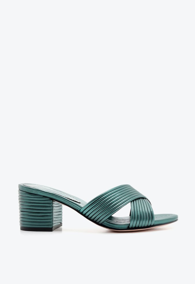 Sandália Mule Texturas Metalizada Verde