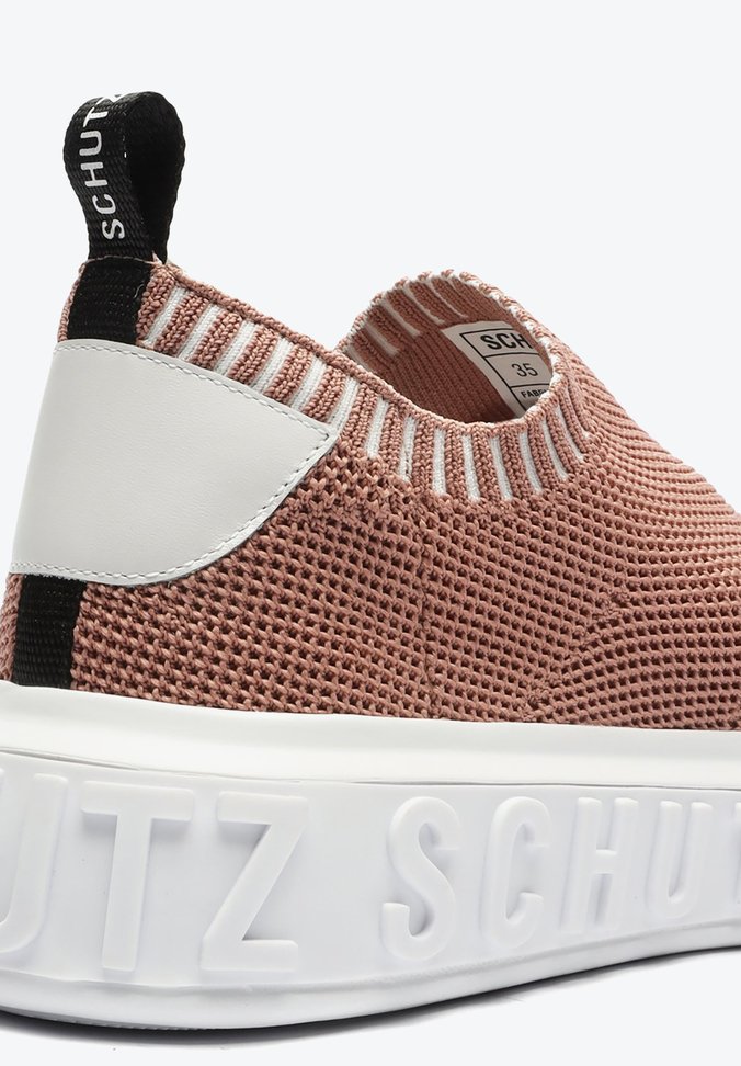 Tenis IT Schutz Bold Knit Rosa Claro Tenis IT Schutz Bold Knit Rosa Claro
