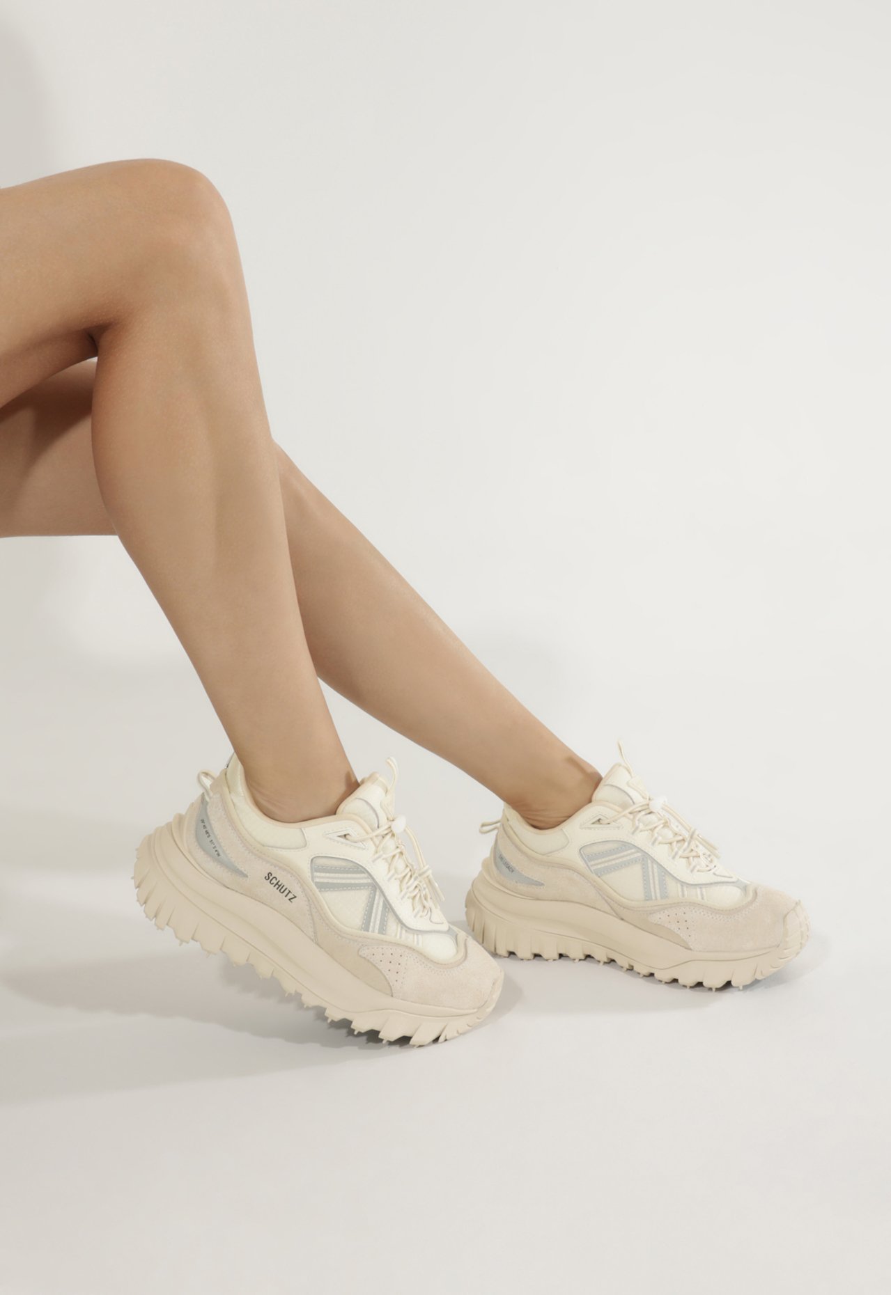 Tênis 240 Legacy Off-white | Schutz