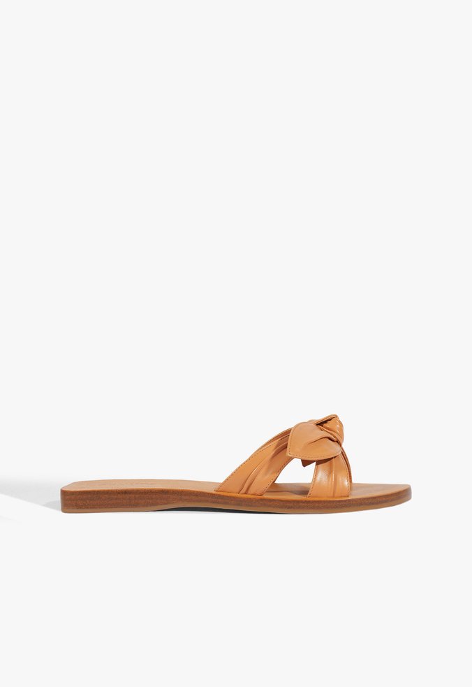 Sandália Rasteira Naomi Couro Nude