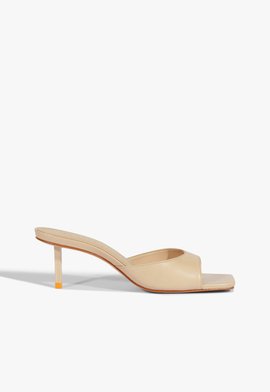 Mule Dethalia Pin Couro Bege