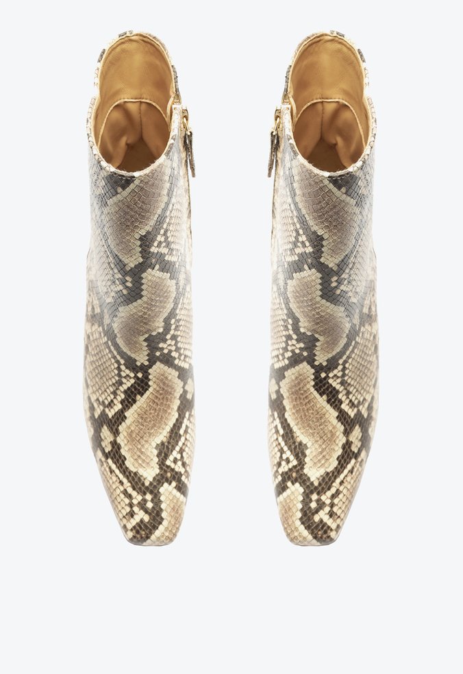 Bota Salto Bloco Christine Couro Animal Print | Schutz
