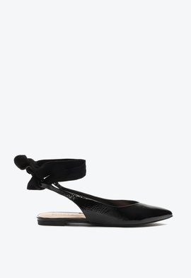 Sapatilha Bico Fino Verniz Slingback Preta