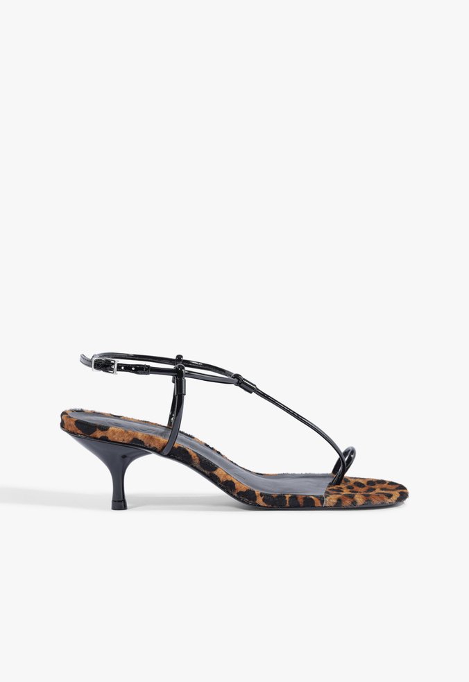 Sandália Salto Fino Alto Animal Print